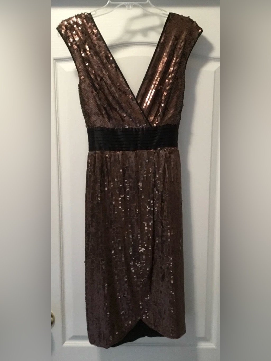 Bcbgmaxazria Bronze Sequin V-Neck Midi Dress With Black Waistband Size M